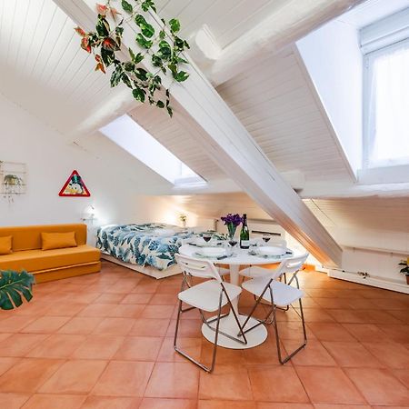 The White Jungle - San Babila Attic Apartment Milano Exterior foto