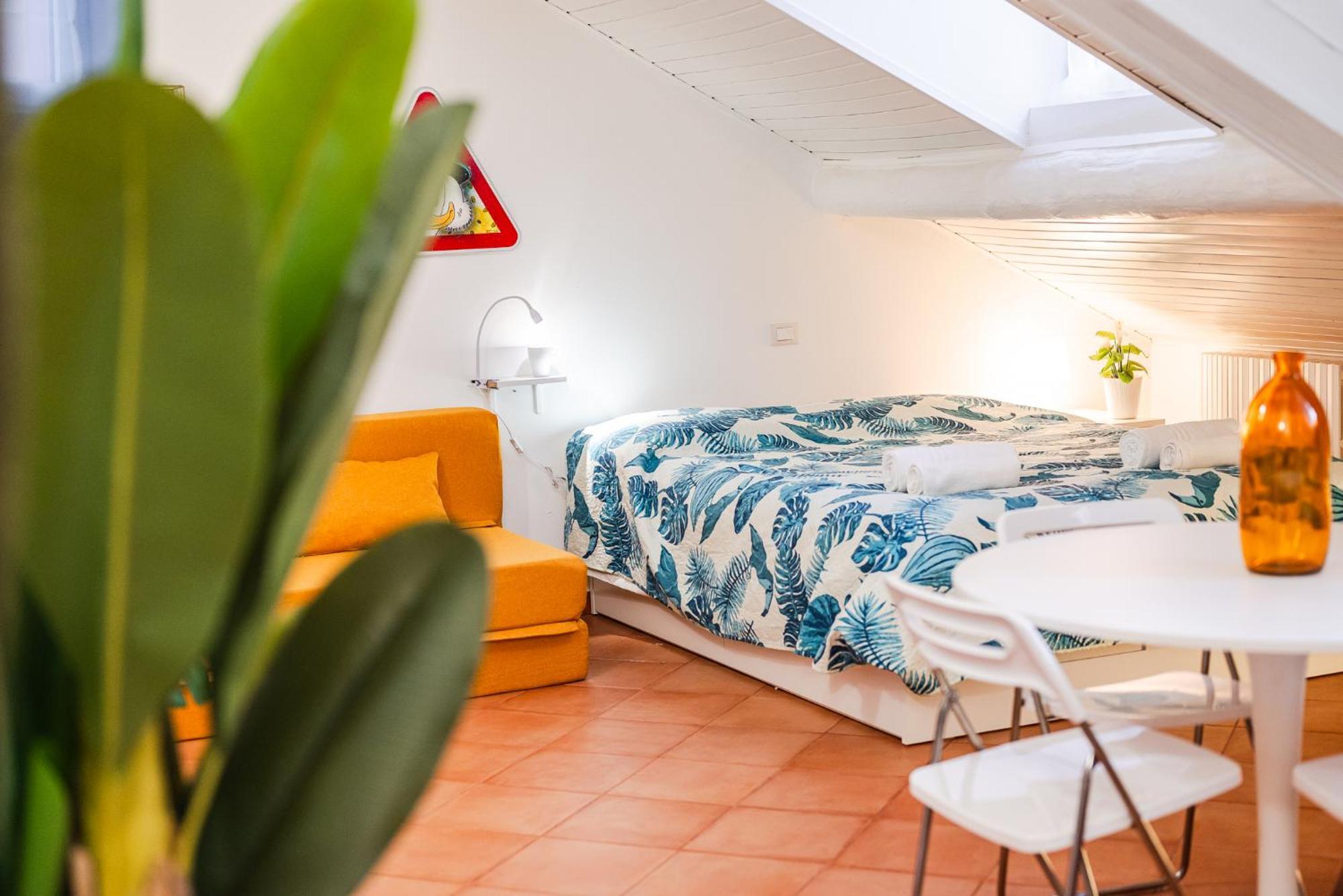 The White Jungle - San Babila Attic Apartment Milano Exterior foto